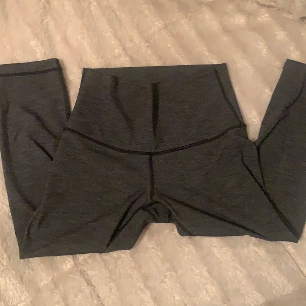 Lululemon Leggings Size 6 Grey